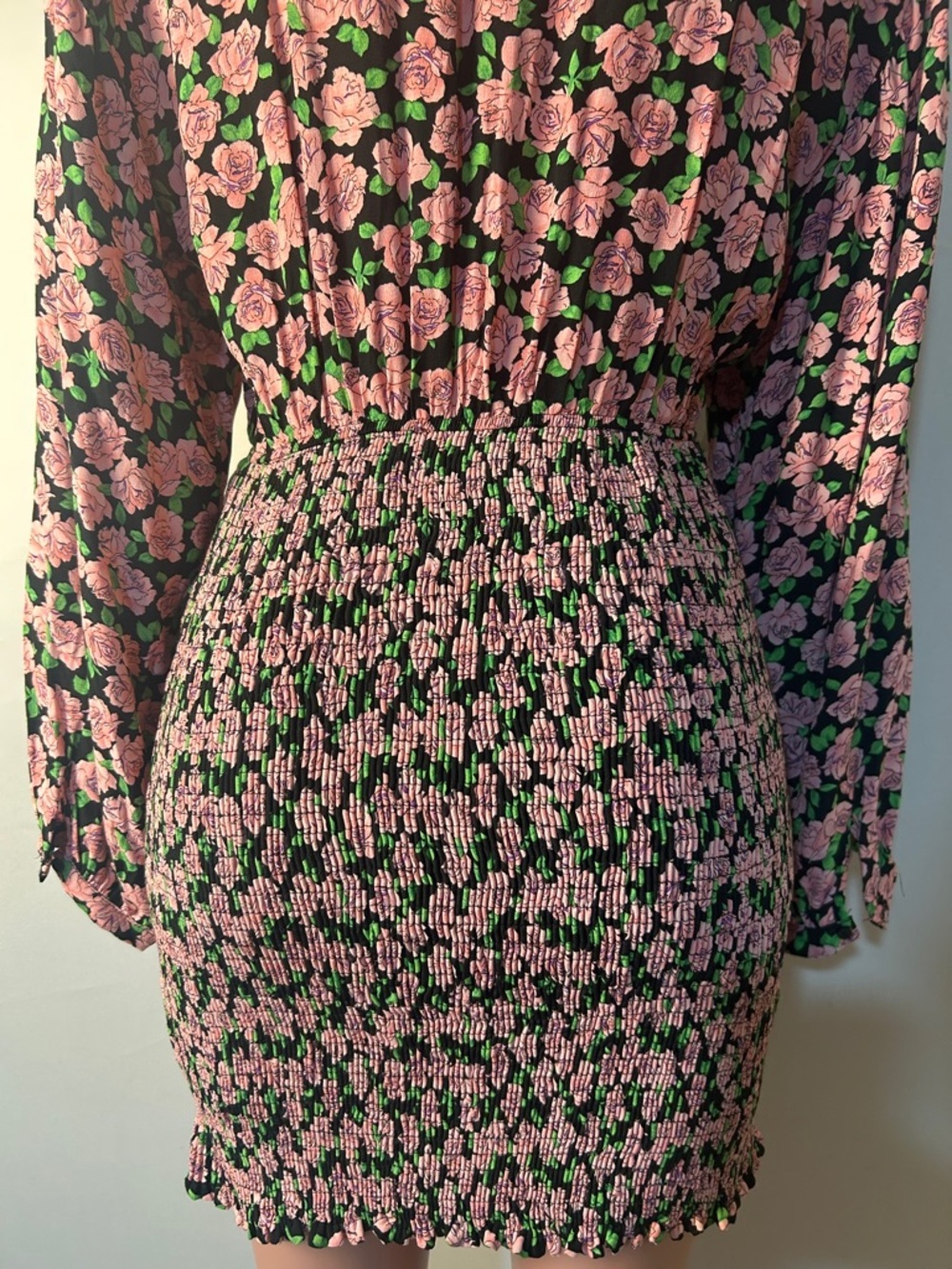 Zara Women’s Long Sleeve Floral Smocked Mini Dress Size Large - Picture 9 of 11